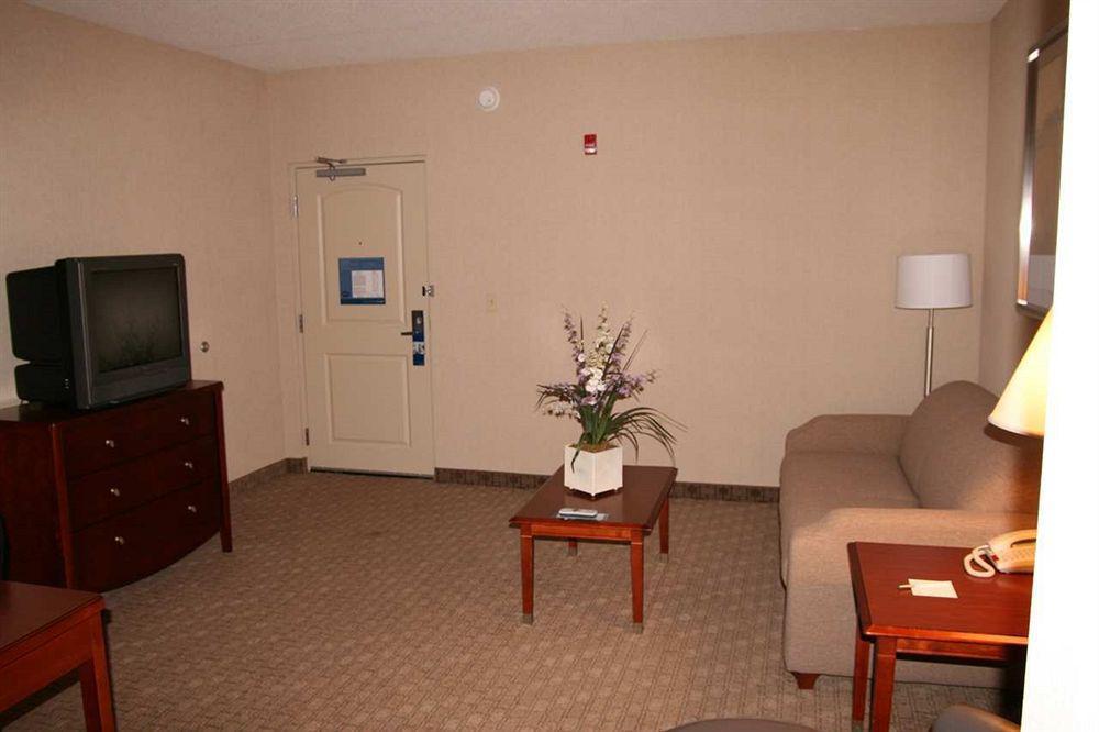 Hampton Inn Lewisburg Bilik gambar
